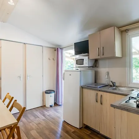 Ferienhaus Mobilhome Semicouvert Noisetier 6 P *