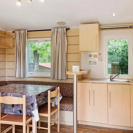 Ferienhaus Mobilhome Semicouvert Noisetier 6 P *