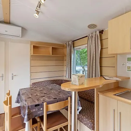 Mobilhome Semicouvert Noisetier 6 P Ferienhaus Saint-Martial-de-Nabirat