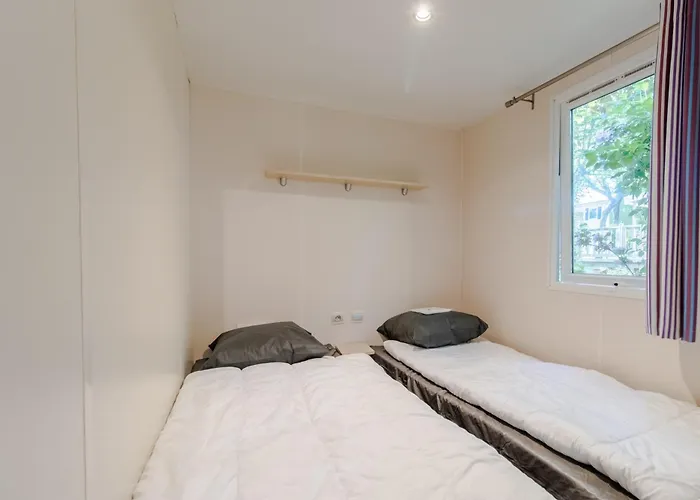 Mobilhome Semicouvert Noisetier 6 P